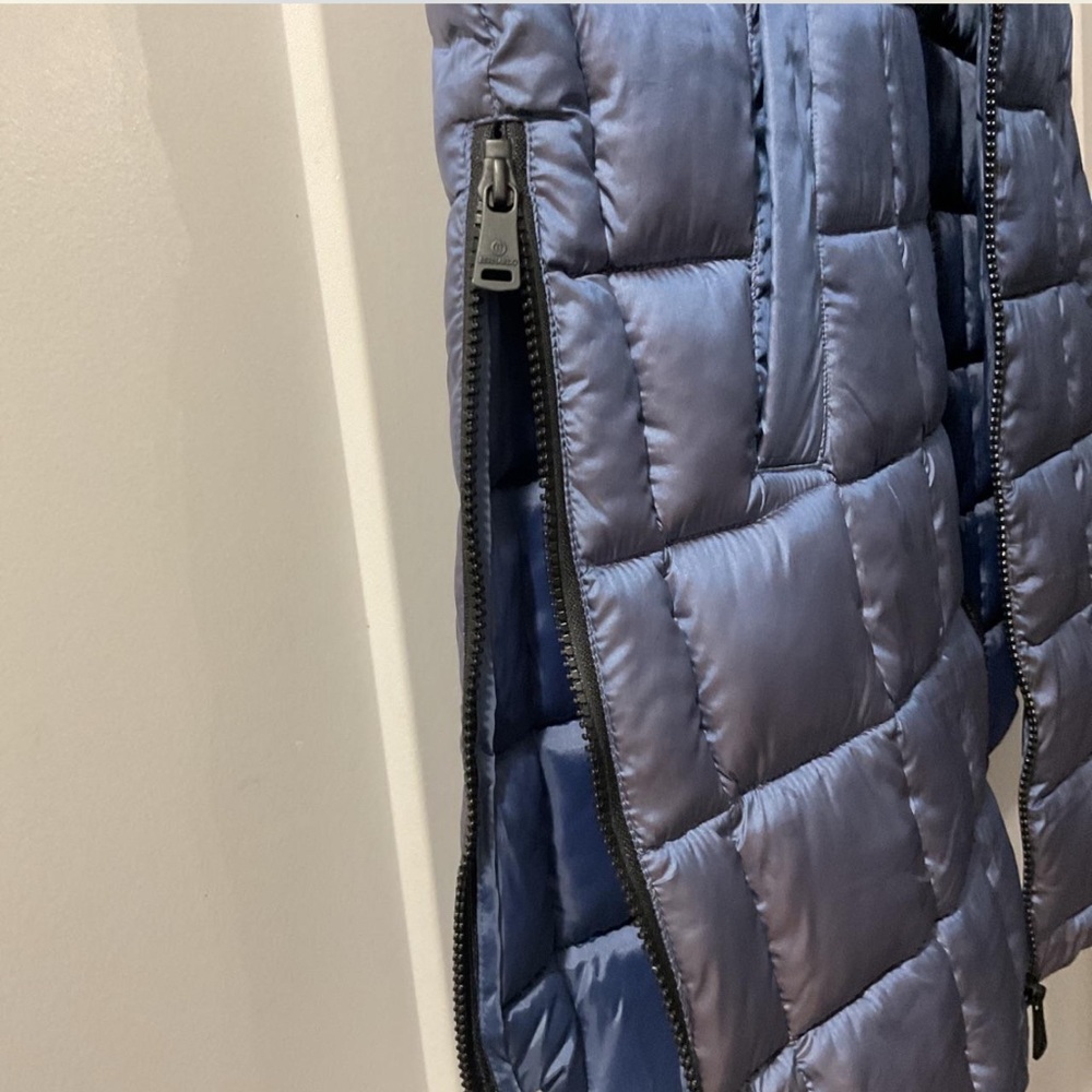 Bernardo Quilted Hooded Vest in Black and Purple - Picture 5 of 5